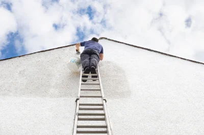 Peinture extérieure à Combiers — façades et ravalement